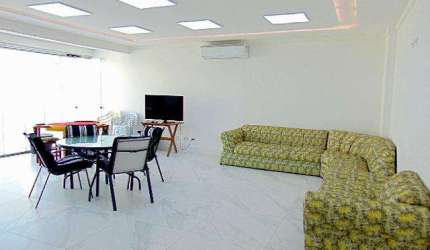 Praia das Pitangueiras - Magnífica cobertura penthouse à venda - Prédio com lazer - 2 vagas.
