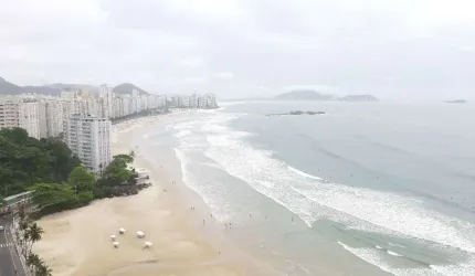 COBERTURA A BEIRA MAR