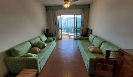 APARTAMENTO COM VISTA AO MAR, PÉ NA AREIA, LOCALIZAÇÃO PRIVILEGIADA.