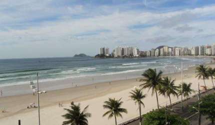 PITANGUEIRAS- FRENTE TOTAL AO MAR , MARAVILHOSA VISTA AO MAR , GARAGEM DEMARCADA NO PRÉDIO.