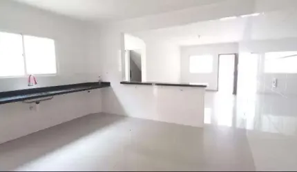 Sobrado para Venda em Santos, Encruzilhada, 3 dormitórios, 2 suítes, 4 banheiros, 2 vagas