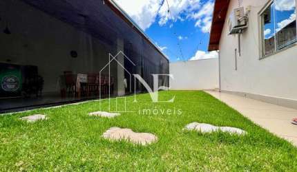 Casa para Venda em Marília, Parque Residencial Santa Gertrudes, 3 dormitórios, 1 suíte, 3 banheiros, 3 vagas