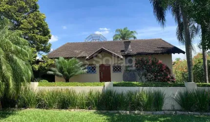 Casa Térrea para comprar em Vinhedo no Condomínio São Joaquim, interior de São Paulo.