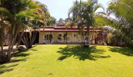 Casa térrea para comprar na cidade de Vinhedo - SP no bairro Altos do Morumbi próximo de escolas e do comércio em geral.