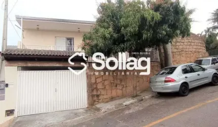 Casa a venda no bairro Vila Cascais na cidade de Vinhedo - SP