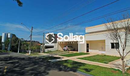 Casa residencial para comprar no condomínio de alto padrao Portal do Lago em Valinhos / SP