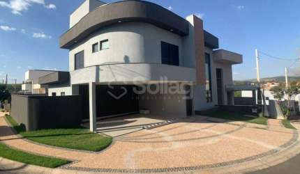 Casa em condomínio para comprar no condomínio Residencial Vila do Sol na Cidade de Valinhos, interior de São Paulo.