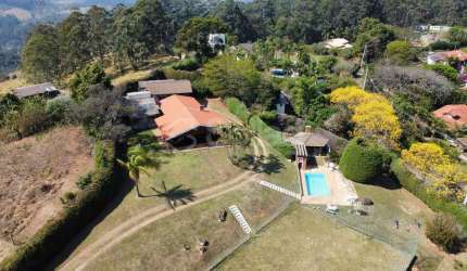 Casa em condomínio à venda, 3 quartos, 1 suíte, 4 vagas, Condomínio Vale da Santa Fé - Vinhedo/SP