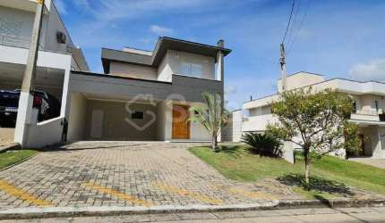 Casa à venda com 4 suítes uma no térreo no condomínio Reserva da Mata na cidade de Vinhedo - SP