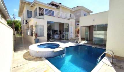 Casa à Venda no Condomínio Terras de São Francisco, em Vinhedo/SP!!