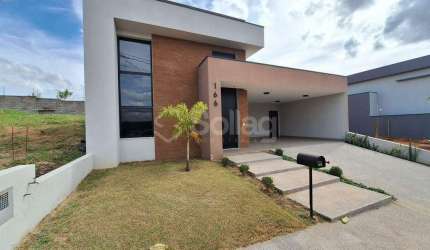 Casa para alugar com 3 quartos , 3 suites , 4 banheiros, 4 vagas no Condominio Bosque da Mata - Valinhos SP