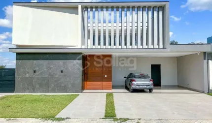 Casa térrea a venda em Vinhedo no Condomínio Residencial Arboretum.