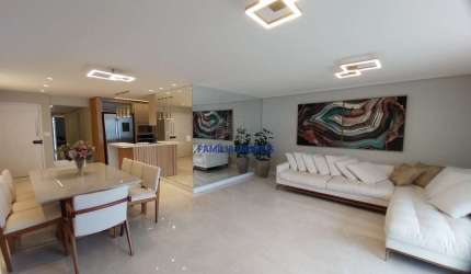 Apartamento com 3 quartos à venda na Rua Carlos Afonseca, --, Gonzaga, Santos por R$ 2.500.000