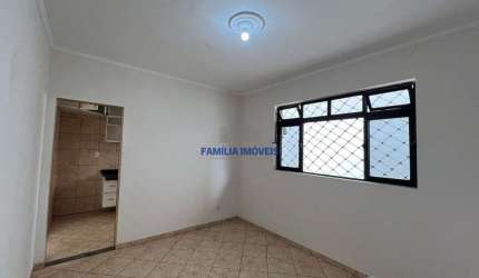 Casa em condomínio fechado com 2 quartos para alugar na Abrão Maluhy, --, Encruzilhada, Santos por R$ 2.950