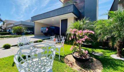 Sobrado com 3 Suítes à venda, 283 m² por R$ 2.100.000 - St. Morada do Lago - Trindade/GO