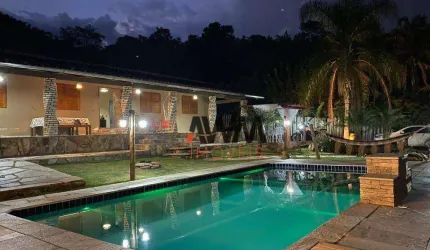 Chácara com 5 Quartos, Mobiliada à venda, 3150 m² por R$ 1.400.000 - Zona Rural - Pirenópolis/GO
