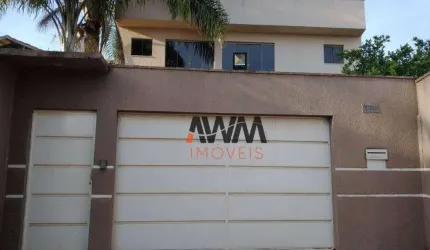 Sobrado com 5 quartos à venda, 500 m² por R$ 1.800.000