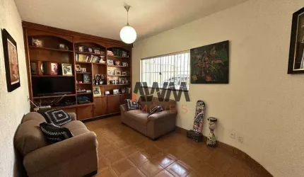 Casa com 3 quartos à venda, 220 m² por R$ 710.000 - Jardim Planalto - Goiânia/GO