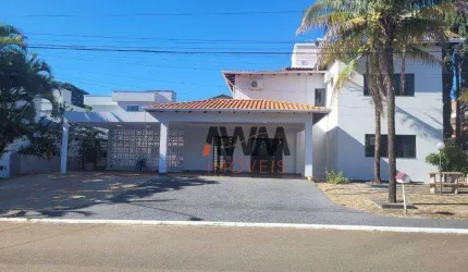 Sobrado com 4 suites para alugar, 430 m² por R$ 10.800/mês - Jardins Madri - Goiânia/GO