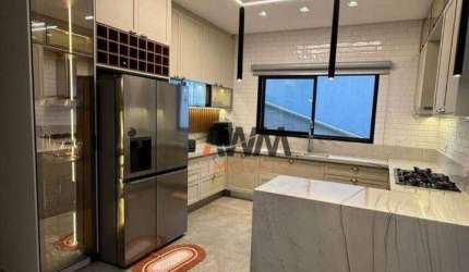 Casa com 4 quartos à venda, 328 m² por R$ 3.500 - Condomínio do Lago - Goiânia/GO