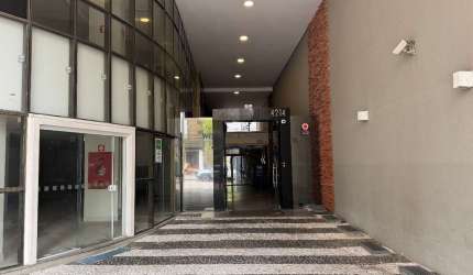 Sala comercial à venda na Avenida Sete de Setembro, 4214, Batel, Curitiba por R$ 280.000
