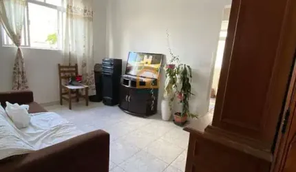 Apartamento de 2 Quartos em Localização Estratégica.