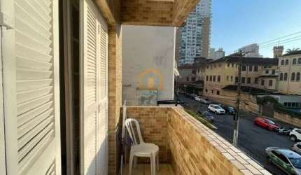 Apartamento Padrão  03 Dormitórios, sendo 01 de Frente com Sacada