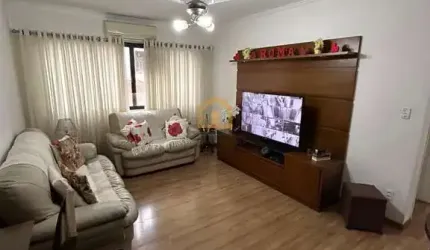 Apartamento com 3 dormitórios sendo 1 suíte,  e uma vaga demarcada  à venda no bairro Marapé - Santos/SP