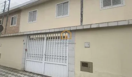 Sobrado Amplo 3 dormitórios, sendo 1 suíte