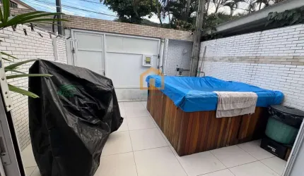 Casa Sobrado  3 dormitórios sendo 2 suítes  1 vaga garagem