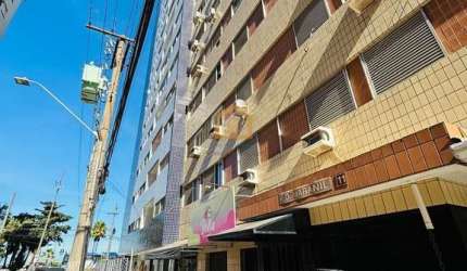 Apartamento Sala Living à Venda – Embaré, Santos/SP