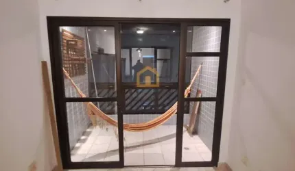 Apartamento Padrão 2 Dormitórios Vaga de garagem demarcada.