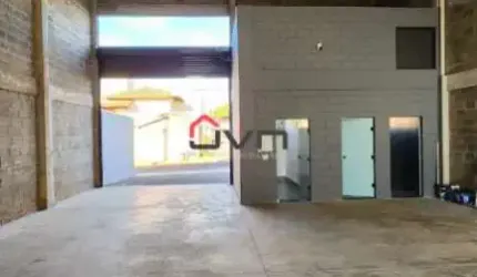 Galpao/barracao à aluguel em Uberlândia