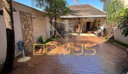 Casa Linda Ipiranga proximo Dom pedro Divisa sumarezinho