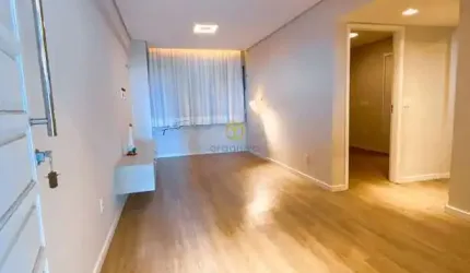 Apartamento á venda no Edificio Guanaces- Praia de Iracema.