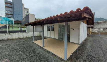 Casa com 2 quartos para alugar no Centro, Jaraguá do Sul , 60 m2 por R$ 1.970