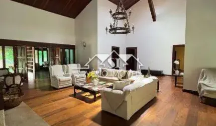 Casa- Petrópolis, Araras
