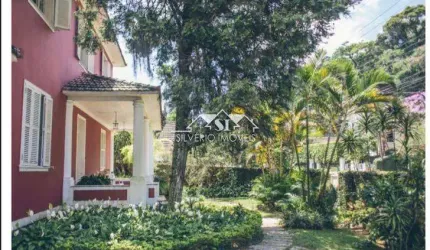 Casa- Petrópolis, Centro
