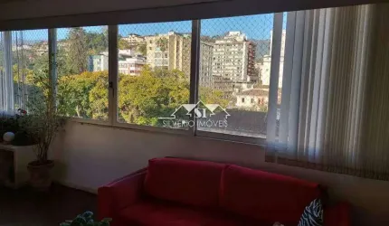 Apartamento- Petrópolis, Centro