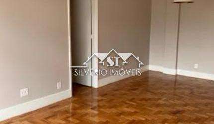 Apartamento- Petrópolis, Centro