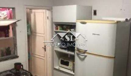 Apartamento- Petrópolis, São Sebastião