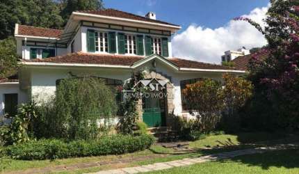 Casa- Petrópolis, Centro