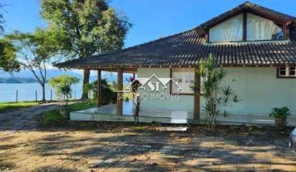 Fazenda- Araruama, Centro