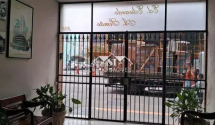 Apartamento- Petrópolis, Centro