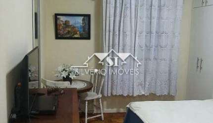 Apartamento- Petrópolis, Centro