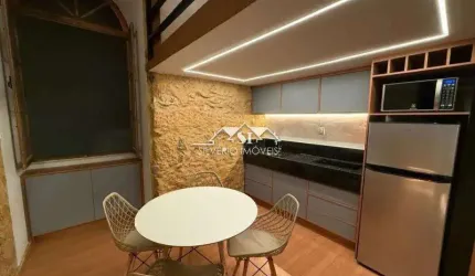 Apartamento- Petrópolis, Centro