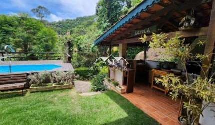 Casa- Petrópolis, Corrêas