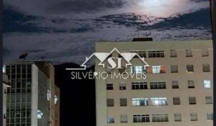 Apartamento- Petrópolis, Centro