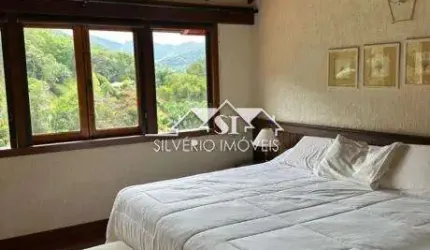 Apartamento- Petrópolis, Araras