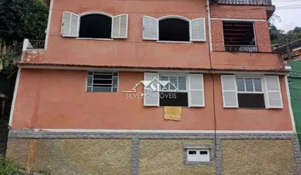 Casa- Petrópolis, Centro